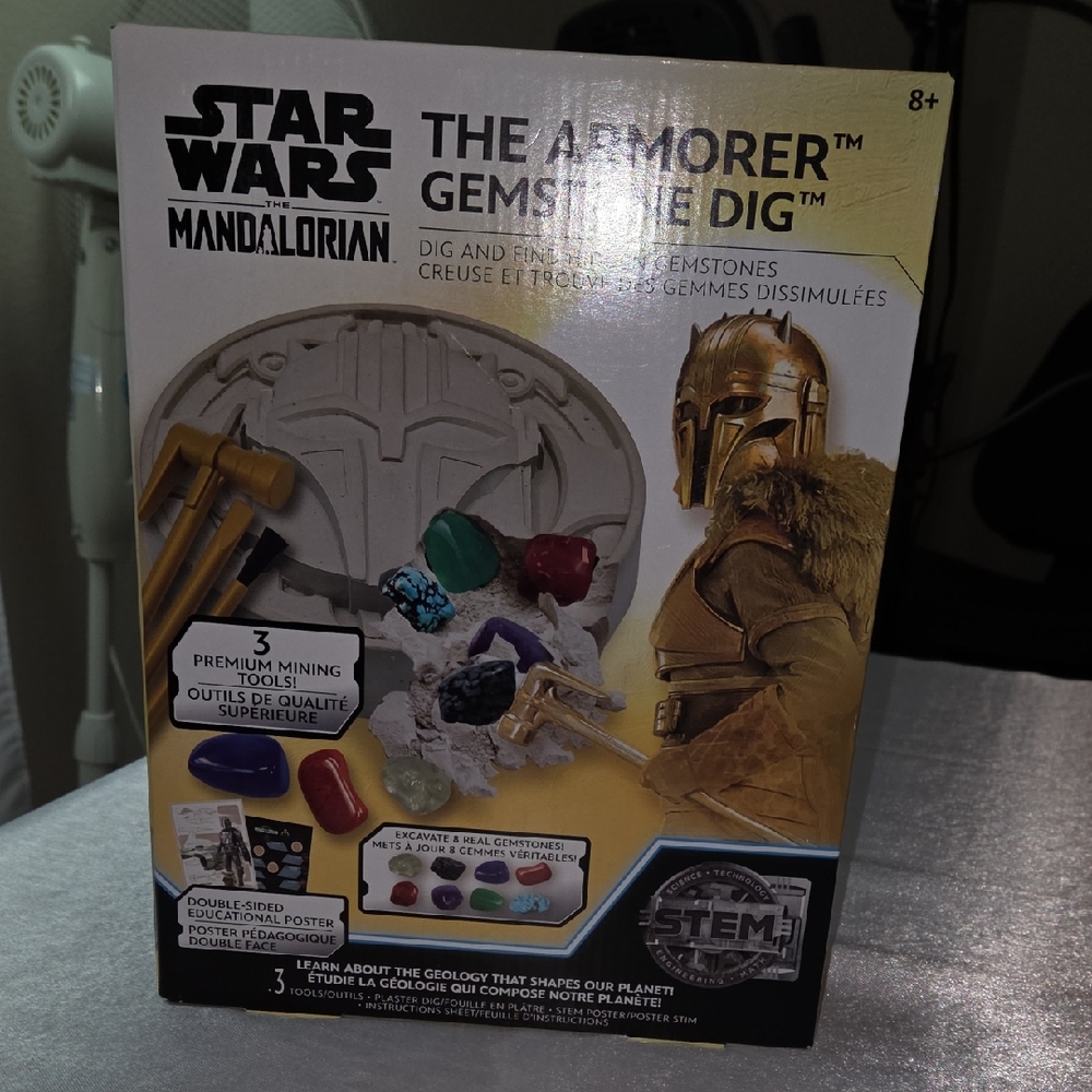 Star Wars Mandalorian Toy Archaeology Science